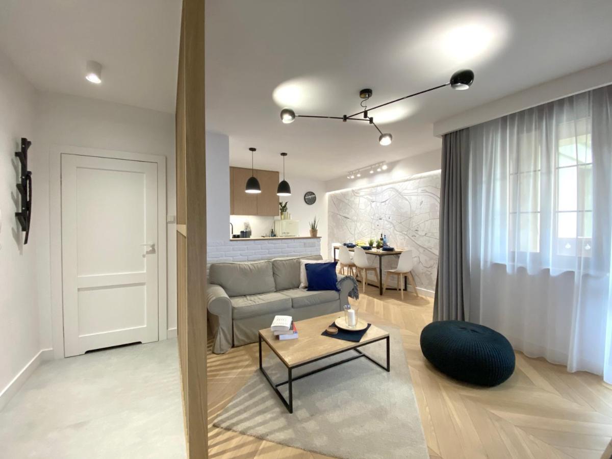 Mycherry - Old Town Apartment - Wiezienna 21C Вроцлав Екстериор снимка
