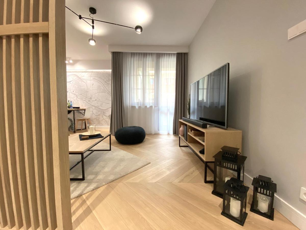 Mycherry - Old Town Apartment - Wiezienna 21C Вроцлав Екстериор снимка