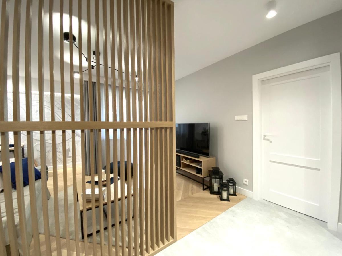 Mycherry - Old Town Apartment - Wiezienna 21C Вроцлав Екстериор снимка